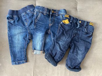 Lot de jeans