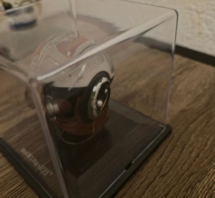 🚀 Casque Anakin's Pod Racer sous vitrine 🚀 - photo numéro 4