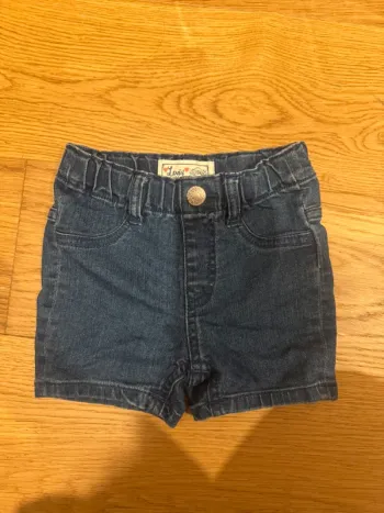 Short Levi’s 18 Mois