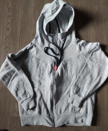 Sweat capuche femme 36