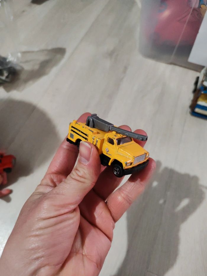 Lot divers petite voiture - photo numéro 14