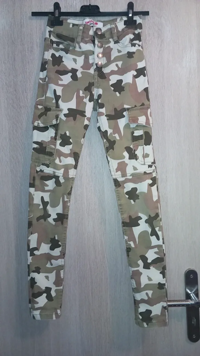 Pantalon skinny militaire taille 32 XXS