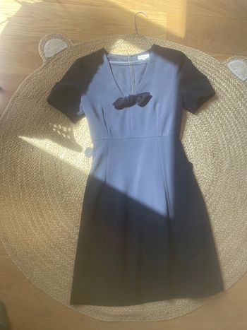 Superbe robe Claudie bleu marine , noeud velours