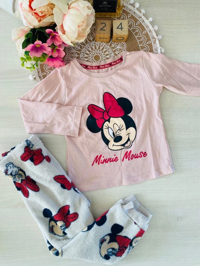 Pyjama Minnie