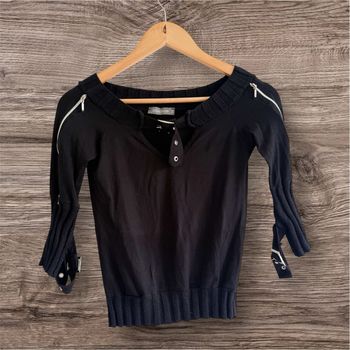 Pull manches 3/4 noir avec détail rock taille 36 S