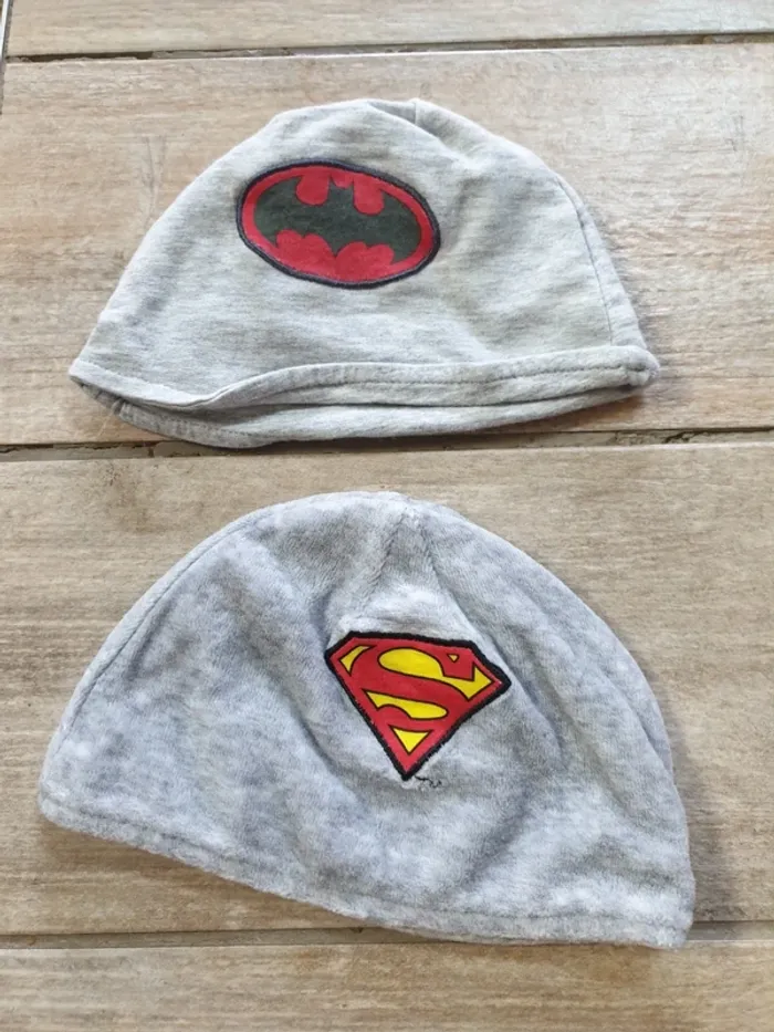 Lot 2 bonnets Superman et Batman