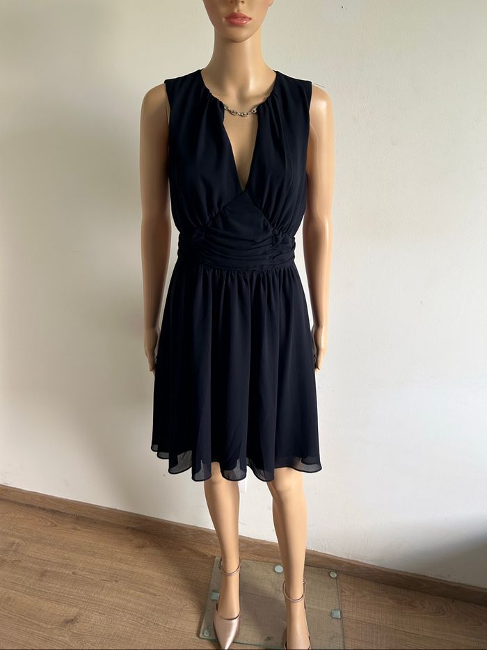 Robe bleue marine sans manches Morgan taille 36 comme neuve - photo numéro 3