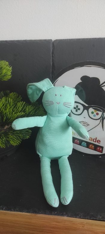 doudou peluche lapin blvert petit bateau turquoise bleu menthe gris moustache