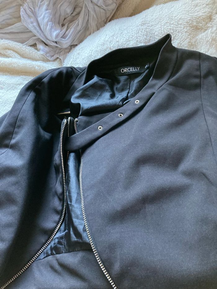 Veste noir - photo numéro 3
