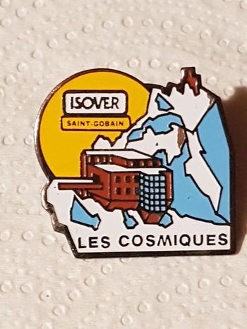 Pin's Isover Saint Gobin