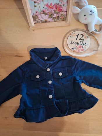 Veste en jean pour fille taille 12mois très bon état