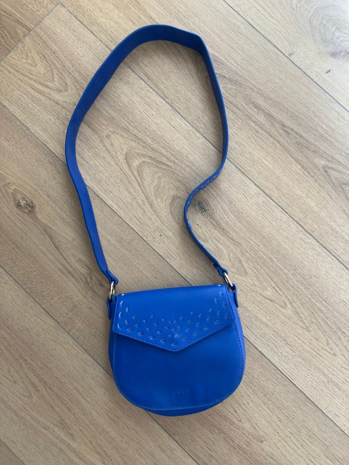 Sac à main soco bleu neuf