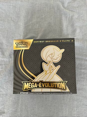 Pokémon ETB me1 Gardevoir