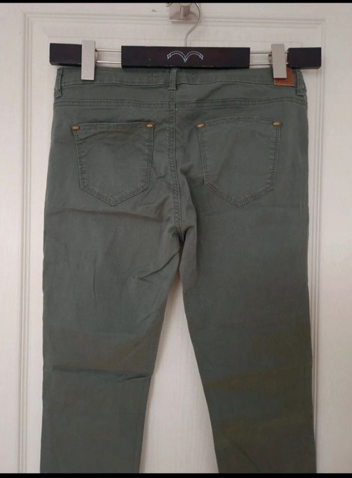 Jean skinny kaki taille basse 98% coton femme taille M/38 - photo numéro 6