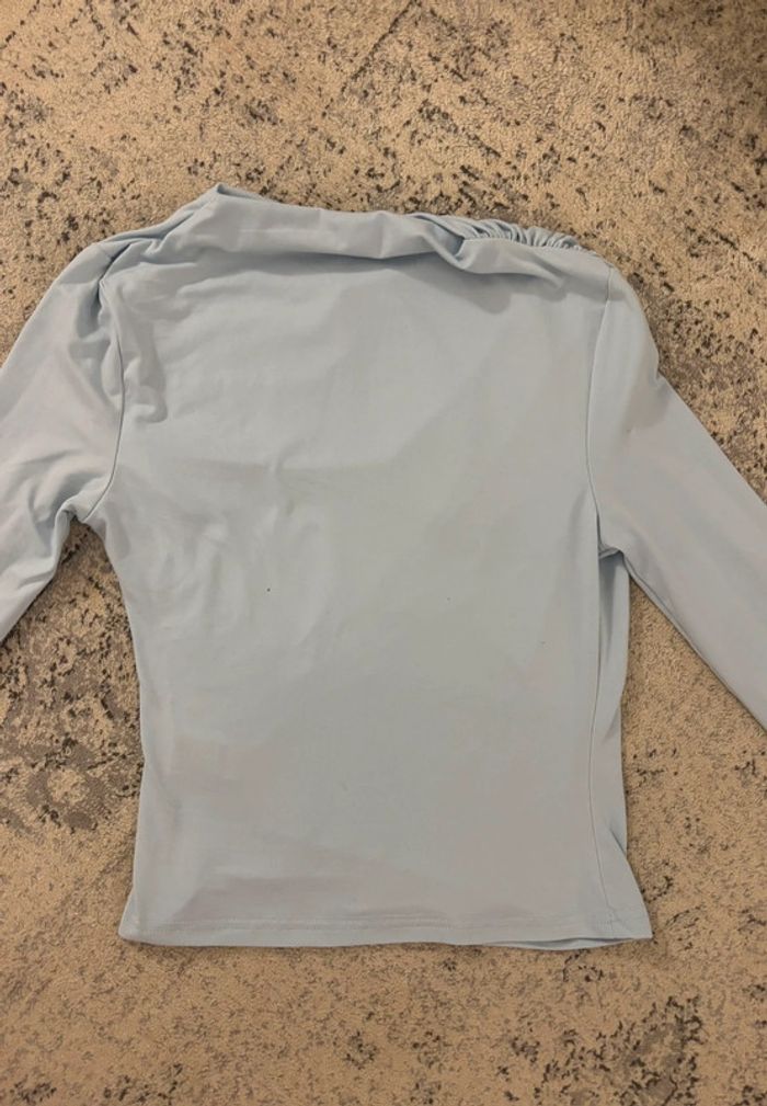 Top manche longue froncé bleu clair SHEIN femme taille S - FR36 - W26 - photo numéro 4