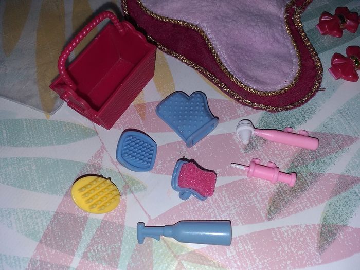 Lot selle et accessoires cheval Barbie Horse Riding 1997 - photo numéro 2