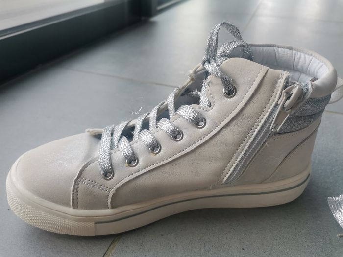 Chaussures fille pointure 34 - photo numéro 5