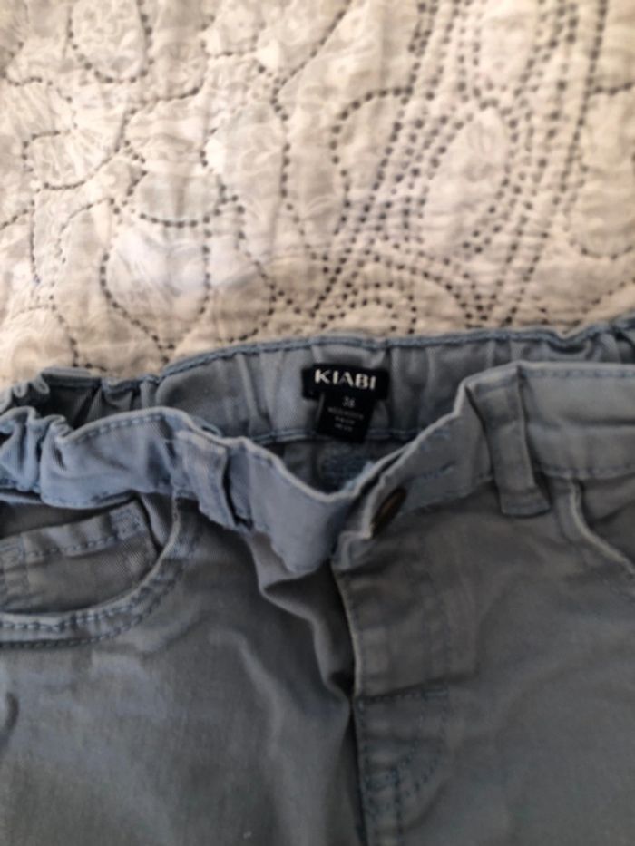 Lot 14 vêtements garçon 2 ans - photo numéro 8