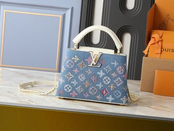 Louis Vuitton  Capucines BB  M12947