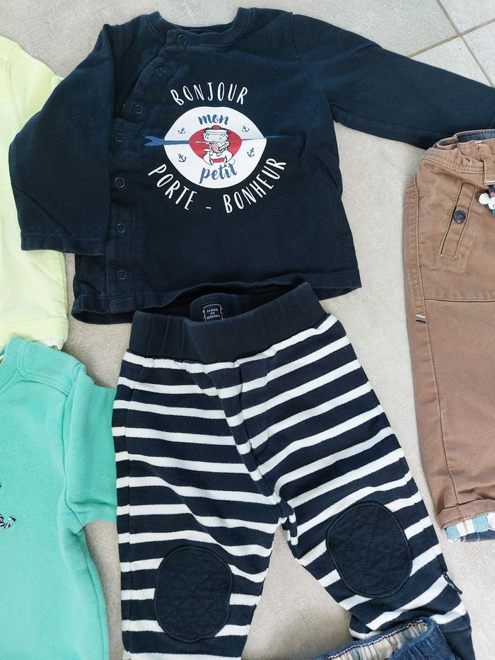 Lot de vêtements 6mois - photo numéro 4