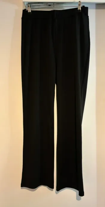 Pantalon noir fluide T XL – très bon état