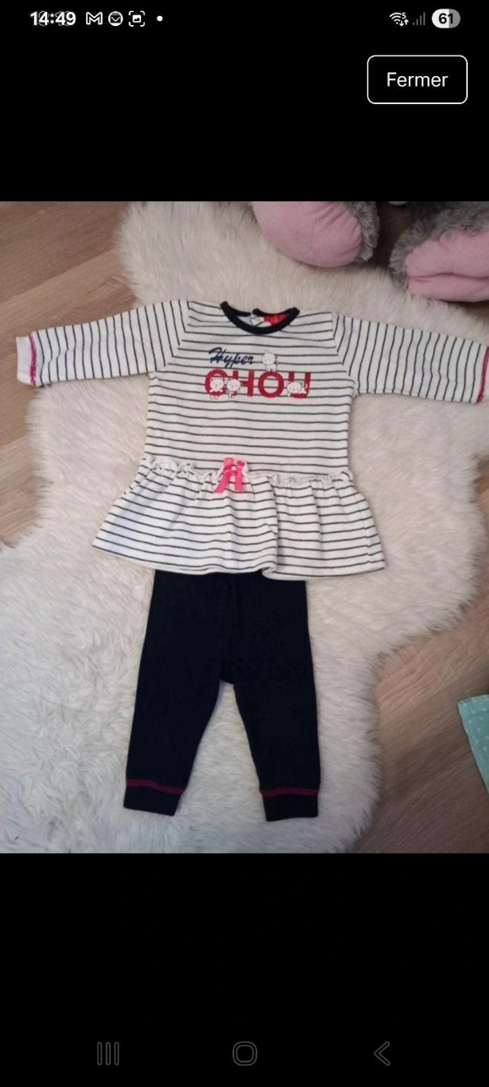 Très jolie ensemble 6 mois Tissaia