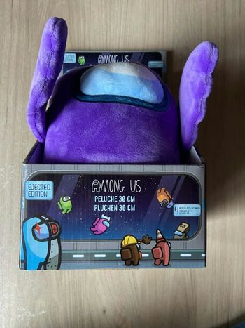 Peluche 30 cm Among us ejected édition violet toikido
Neuf