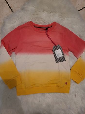 Pull quapi neuf 5/6 ans