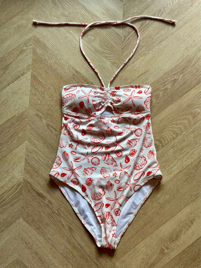 Maillot de bain 1 pièce motifs coquillages étoile de mer Primark – Taille XS - photo numéro 2