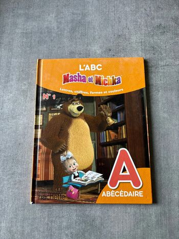 Livre l’ABC, Masha et Michka n 1