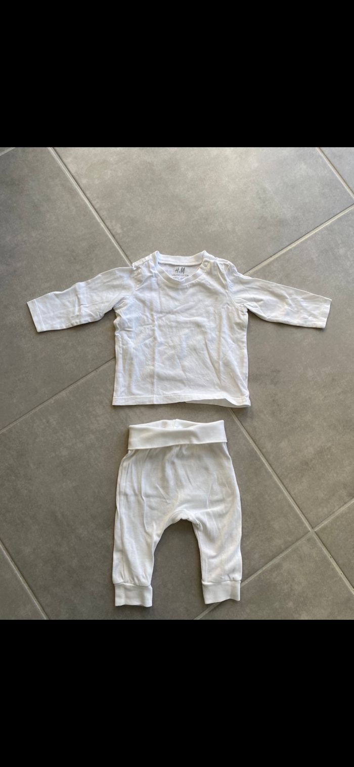Ensemble Tee shirt manches longues et bas de pantalon Coton organic 3 mois - photo numéro 2
