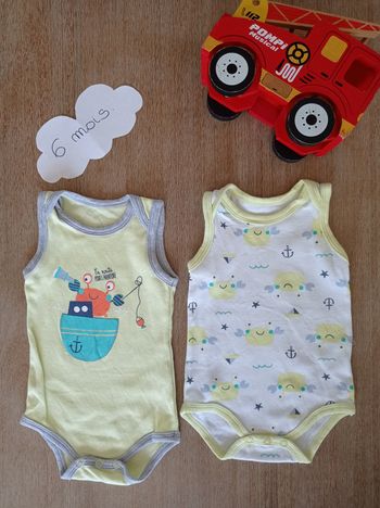 Lot de 2 bodies sans manches