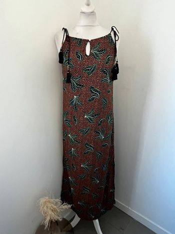 Robe longue marron à motifs camaïeu M