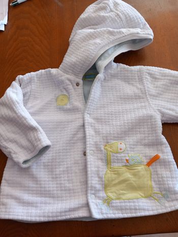 Veste avec capuche