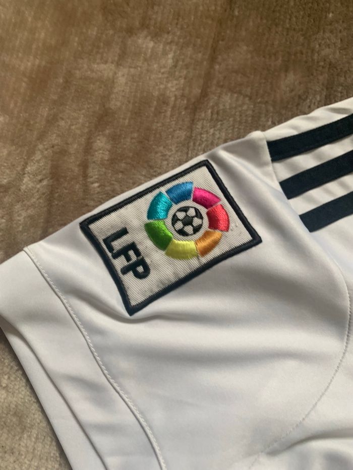 Maillot bale Real Madrid - photo numéro 6