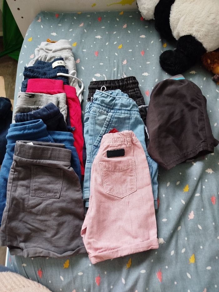 Lot de 11 shorts