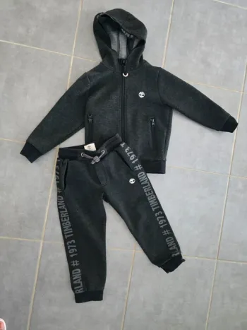 Ensemble jogging timberland