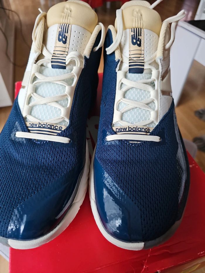 🔥A saisir🔥New Balance CH Two Way T.44,5🏀 - photo numéro 2