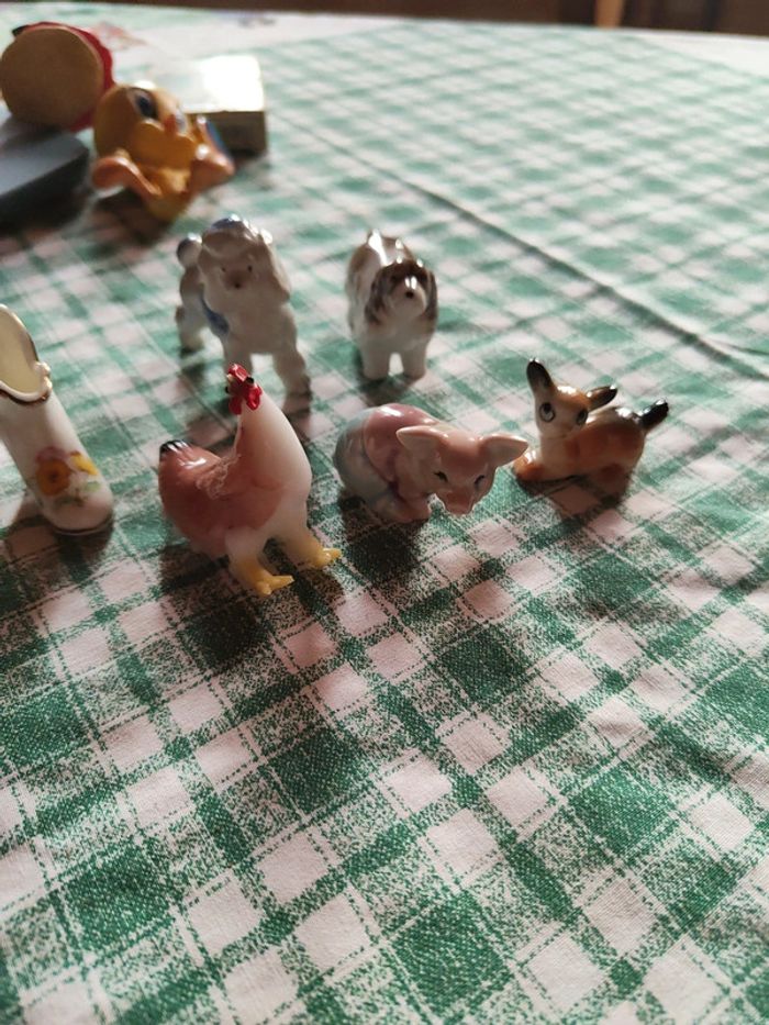 Figurine en porcelaine - photo numéro 2