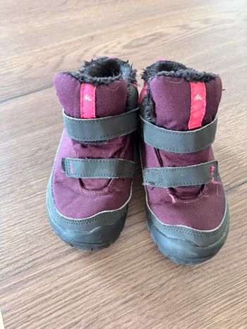 Chaussures de marche à scratch