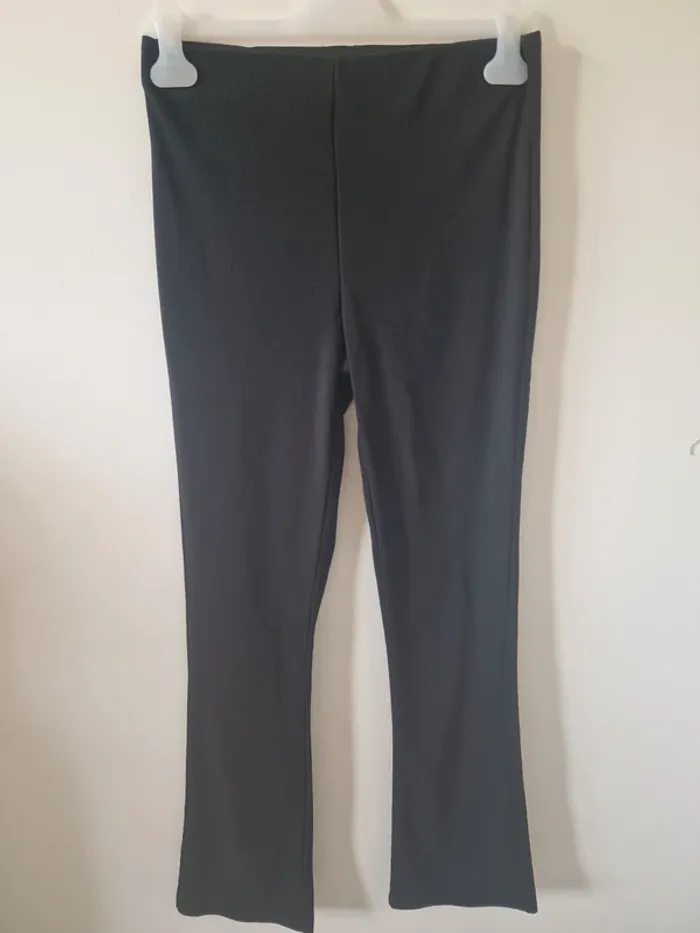 Pantalon évasé