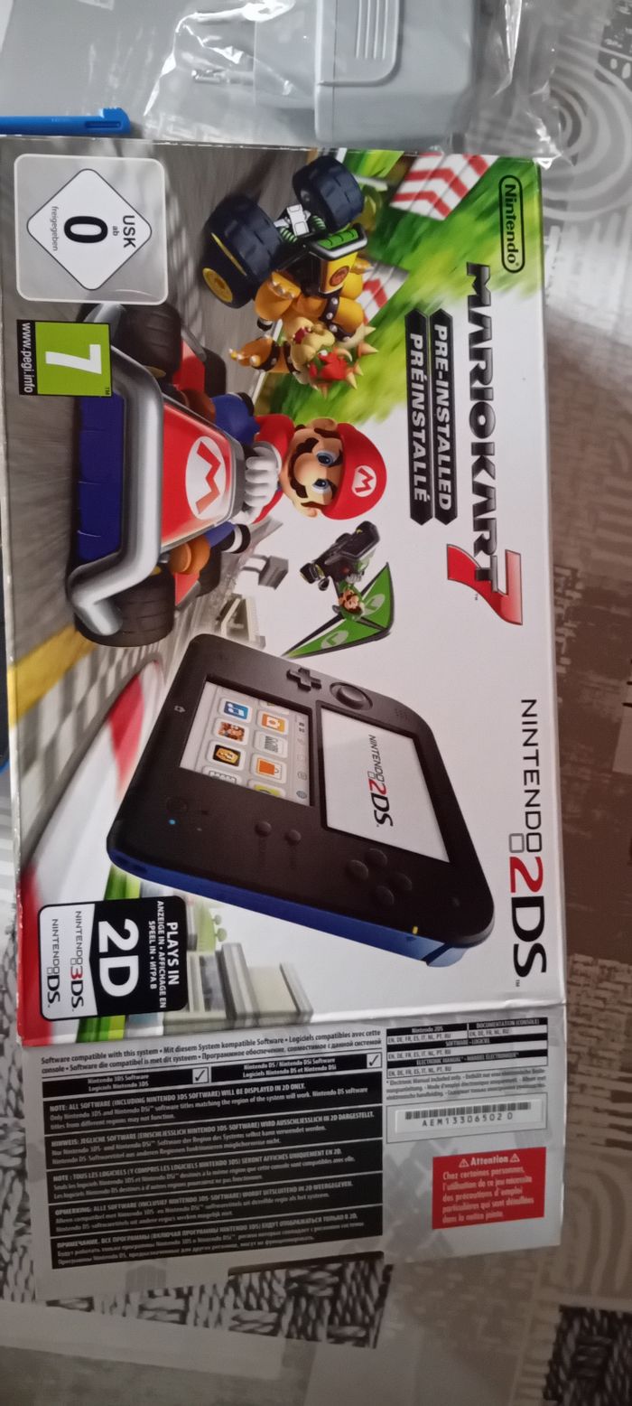 Console 2Ds avec 10 jeux - photo numéro 2