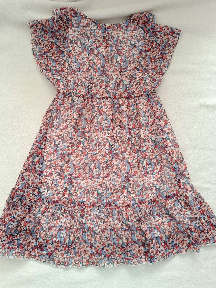 🌸 Robe fleurie - Taille 5 ans 🌸 - photo numéro 2