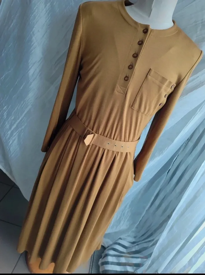 Jolie Robe longue mi saison