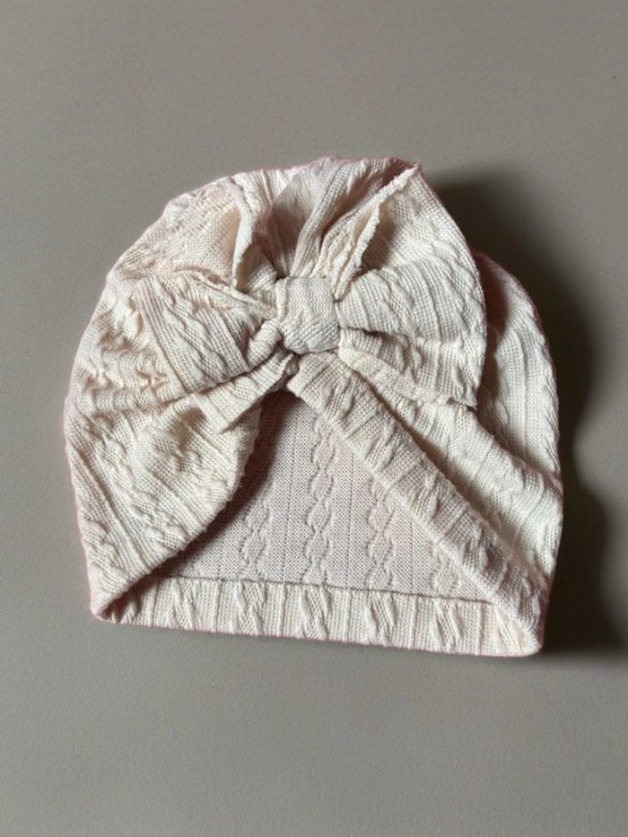 Bonnet noeuds beige Shein - photo numéro 2
