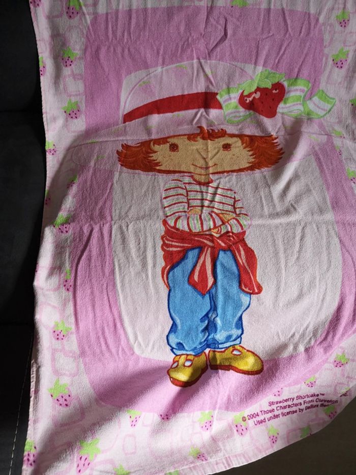 Serviette de plage fille Charlotte aux fraises 🍓 - photo numéro 4