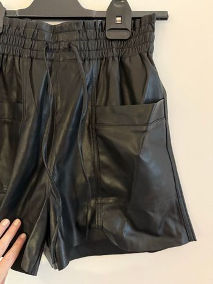 Short Teddy Smith noir / Simili cuir - photo numéro 4