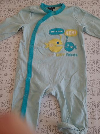 👶pyjamas fin taille 3 mois👶