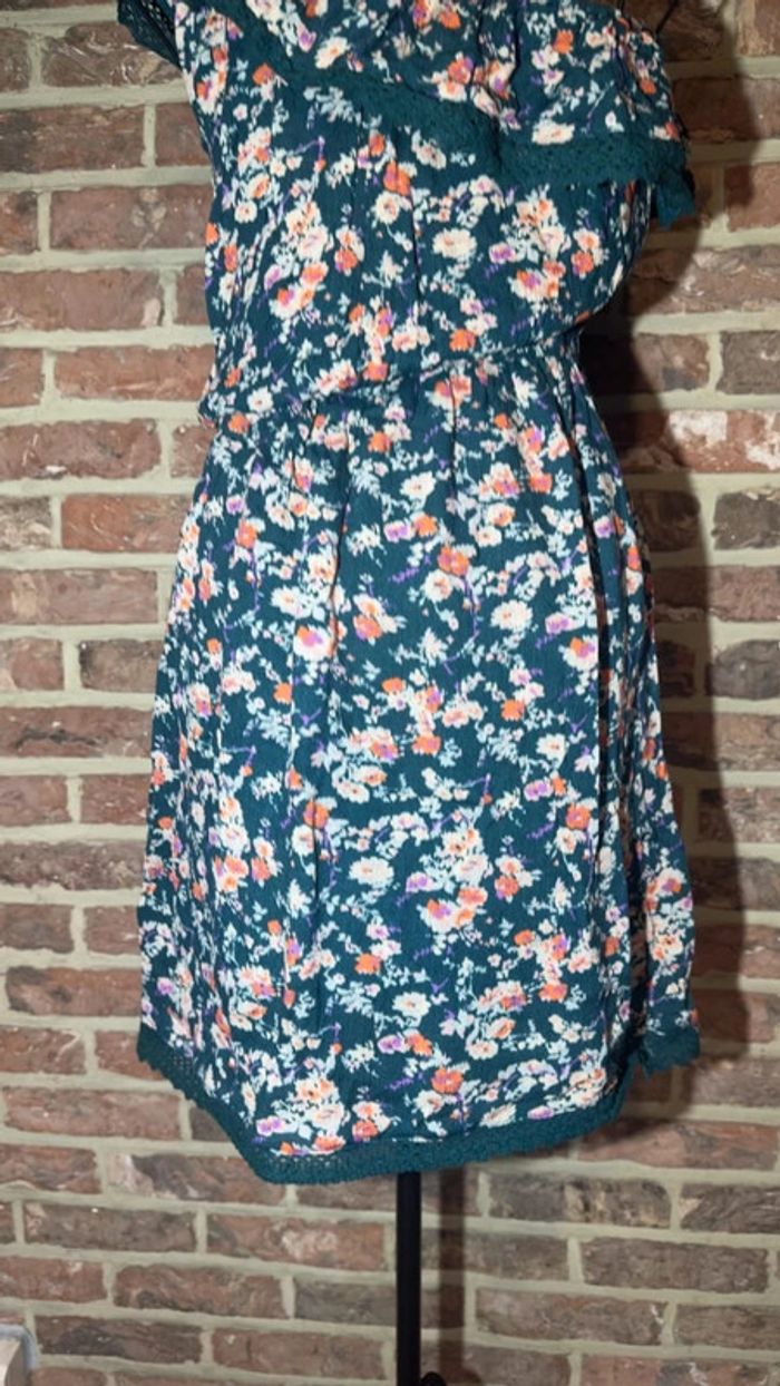 Robe verte à fleurs une épaule pimkie taille S/36 - photo numéro 11