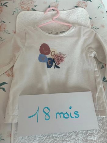 T shirt manches longues tao 18 mois